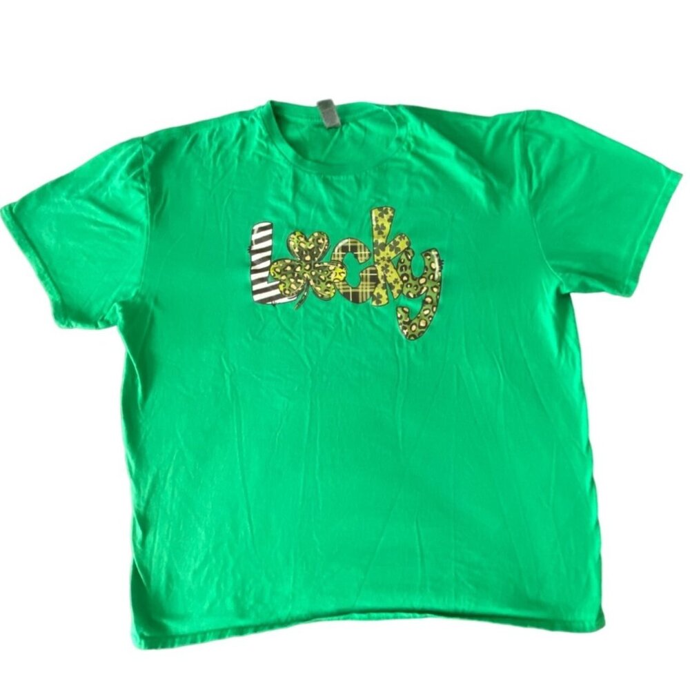 Green unisex Lucky graphic Tee  Shirt Size XL
